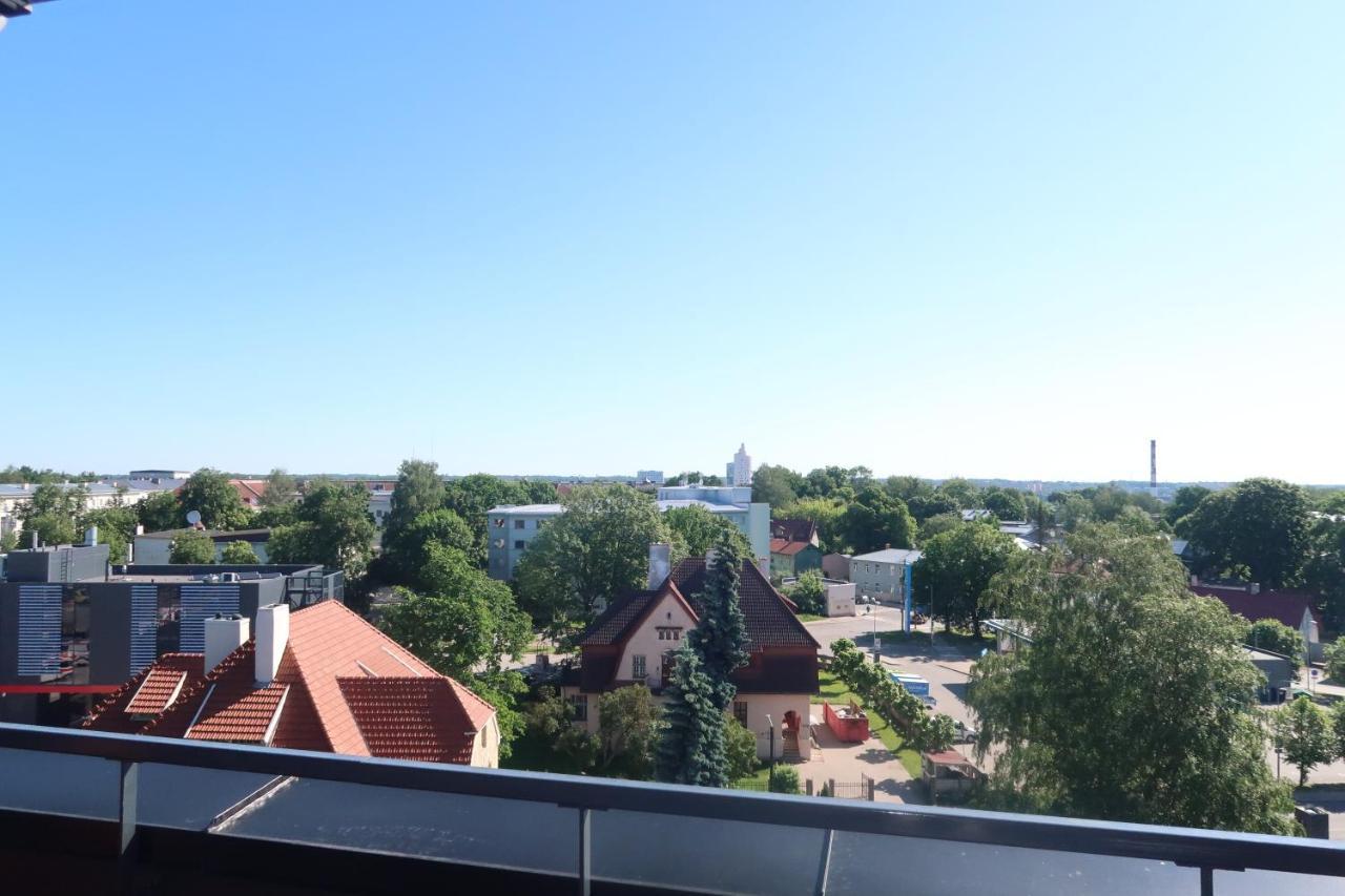 Artisa Riia Str 20B Luxury Penthouse Apartment Тарту Экстерьер фото